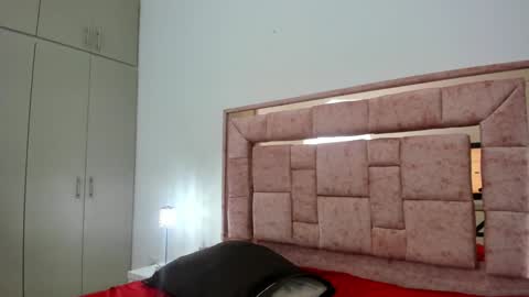 zoee online show from 01.10.25