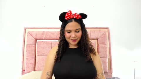 zoee online show from 01.11.25