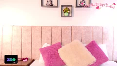 Snapshot of zoehot11 chatting on 02.09.26 Ale online show from 02.09.26