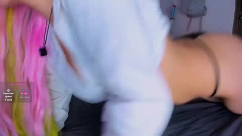 Snapshot of zoemiller32 chatting on 11.23.25 CuteZoe online show from 11.23.25