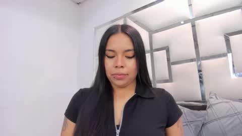 ZoeSwam online show from 02.25.26