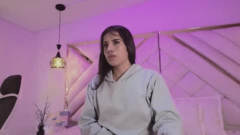 Zoe online show from 02.03.26