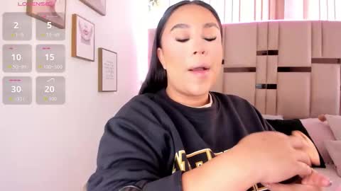 zoey thommpson online show from 11.26.25