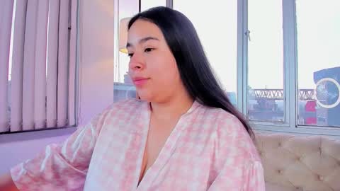 zoey thommpson online show from 02.12.26