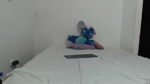 ZoeyANDNoah online show from 11.19.25