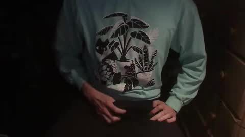 Snapshot of zoeynagisa chatting on 12.04.25 zoeynagisa online show from 12.04.25