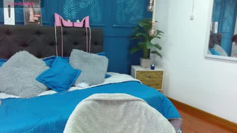 CALL ME    Z O H E T  online show from 04.16.26