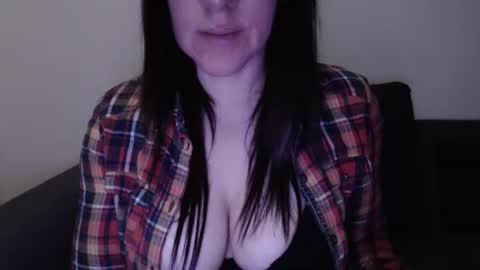 zoibee online show from 01.18.25