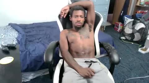 zoneingout online show from 11.13.25