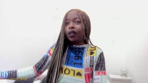 Zooe online show from 12.07.24