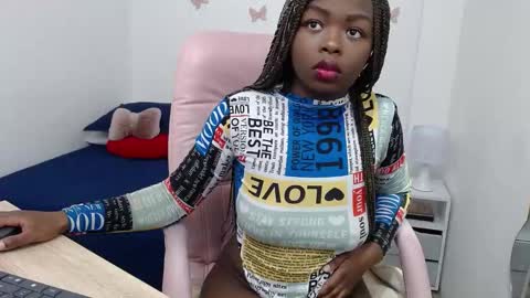 Zooe online show from 01.04.25