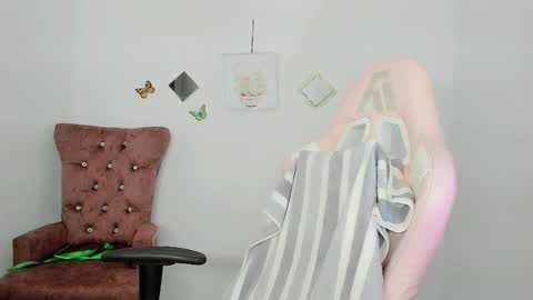 Alicie online show from 12.15.25