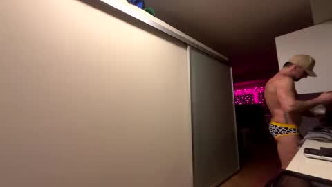 Zuko online show from 02.26.25