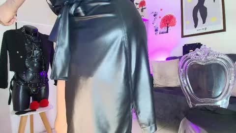 Snapshot of zully_green chatting on 04.13.26 zully_green online show from 04.13.26