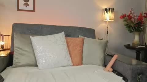 zuly goode online show from 02.21.25