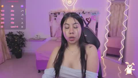 ZURY   online show from 12.01.25