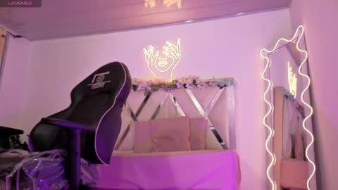 ZURY   online show from 02.19.26