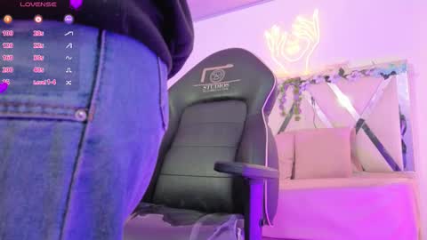 ZURY   online show from 02.23.26