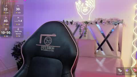 ZURY   online show from 04.20.26