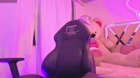 ZURY   online show from 05.20.26