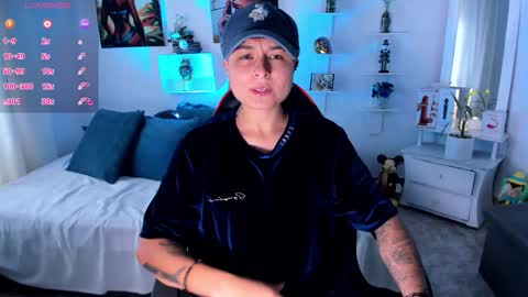 Zury Ramirez online show from 12.20.25