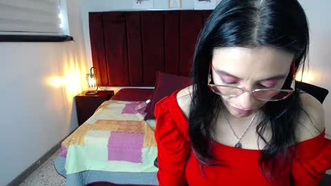 Zuzana21 online show from 12.18.24