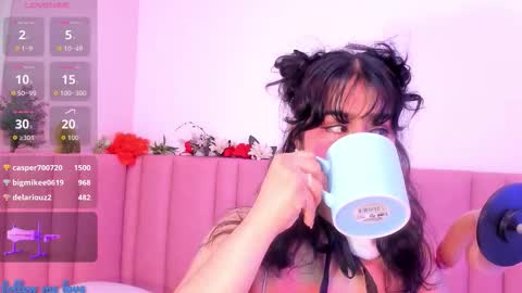 Snapshot of zyle_boobs_ chatting on 10.31.25 ZYLE online show from 10.31.25