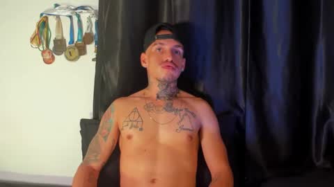 Snapshot of zyongarcia2020 chatting on 12.21.24 zyon garcia online show from 12.21.24