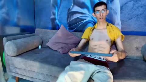 Snapshot of zyronight chatting on 10.23.25 Zyro Nigth online show from 10.23.25