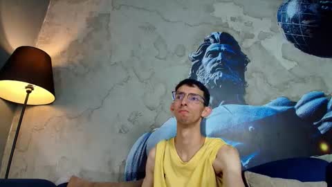 Snapshot of zyronight chatting on 11.14.25 Zyro Nigth online show from 11.14.25