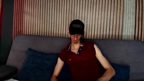 Snapshot of zyronight chatting on 11.21.25 Zyro Nigth online show from 11.21.25