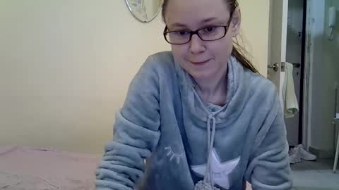 Zyuhre online show from 01.26.25