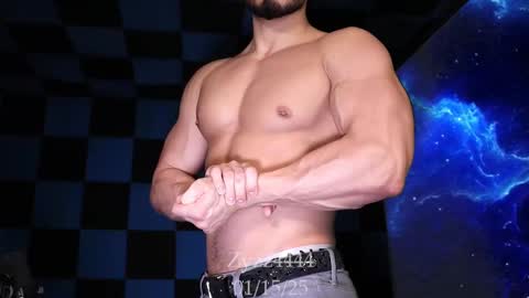 Snapshot of zyzz4444 chatting on 01.15.25 Greek God online show from 01.15.25