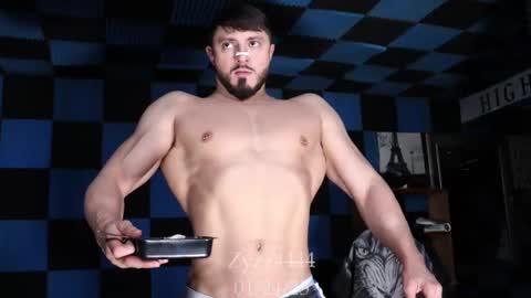 Snapshot of zyzz4444 chatting on 01.27.25 Greek God online show from 01.27.25