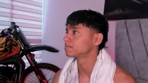 zyzz_1812 online show from 11.03.25