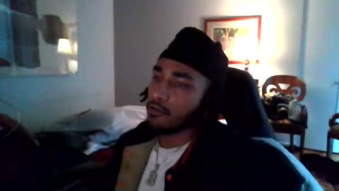 Snapshot of zzayymoney chatting on 12.20.25 zzayymoney online show from 12.20.25