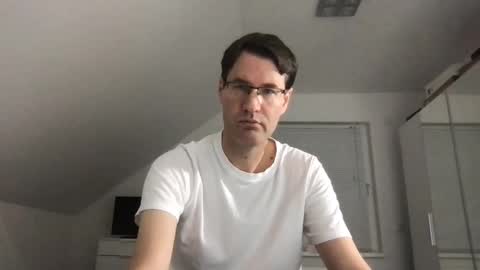 Snapshot of zzz123_cam chatting on 12.08.24 zzz123_cam online show from 12.08.24