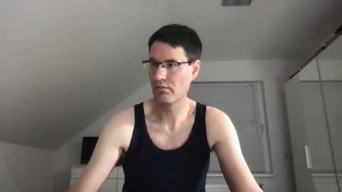 Snapshot of zzz123_cam chatting on 12.29.24 zzz123_cam online show from 12.29.24