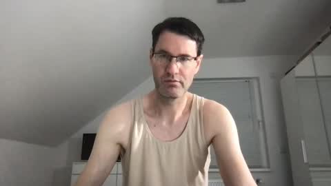 Snapshot of zzz123_cam chatting on 01.05.25 zzz123_cam online show from 01.05.25