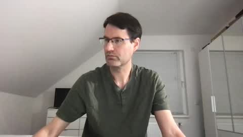 Snapshot of zzz123_cam chatting on 09.14.25 zzz123_cam online show from 09.14.25
