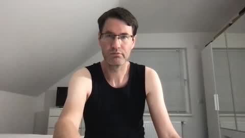 Snapshot of zzz123_cam chatting on 09.21.25 zzz123_cam online show from 09.21.25