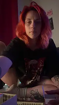 Mannarie Madsinn online show from 12.23.25