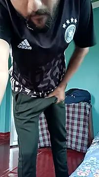 Snapshot of veeru__6969 chatting on 10.28.25 veeru 6969 online show from 10.28.25