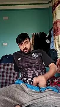 Snapshot of veeru__6969 chatting on 11.04.25 veeru 6969 online show from 11.04.25