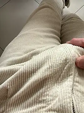 Snapshot of buodiculo chatting on 02.28.25 buodiculo online show from 02.28.25