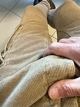 Snapshot of buodiculo chatting on 03.05.25 buodiculo online show from 03.05.25