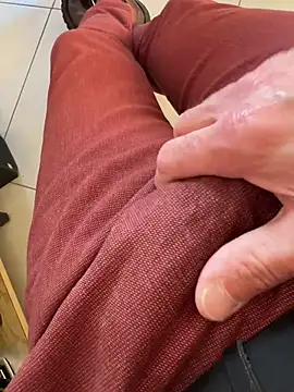 Snapshot of buodiculo chatting on 03.18.25 buodiculo online show from 03.18.25