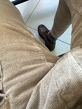 Snapshot of buodiculo chatting on 03.19.25 buodiculo online show from 03.19.25