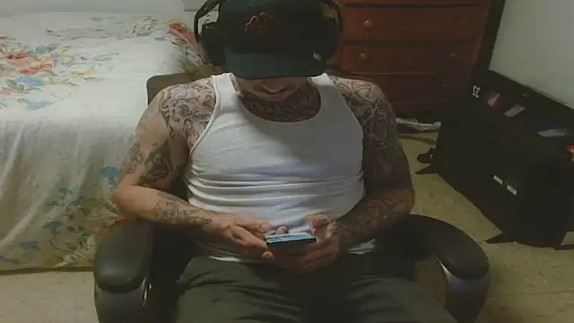 Snapshot of DADDY_KANE8--- chatting on 06.14.26 DADDY KANE8--- online show from 06.14.26