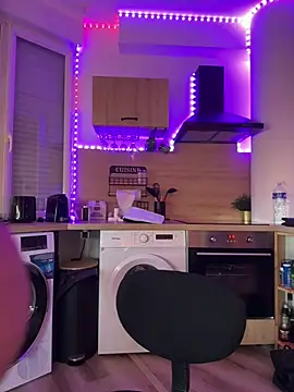 Helena Karel online show from 03.27.26